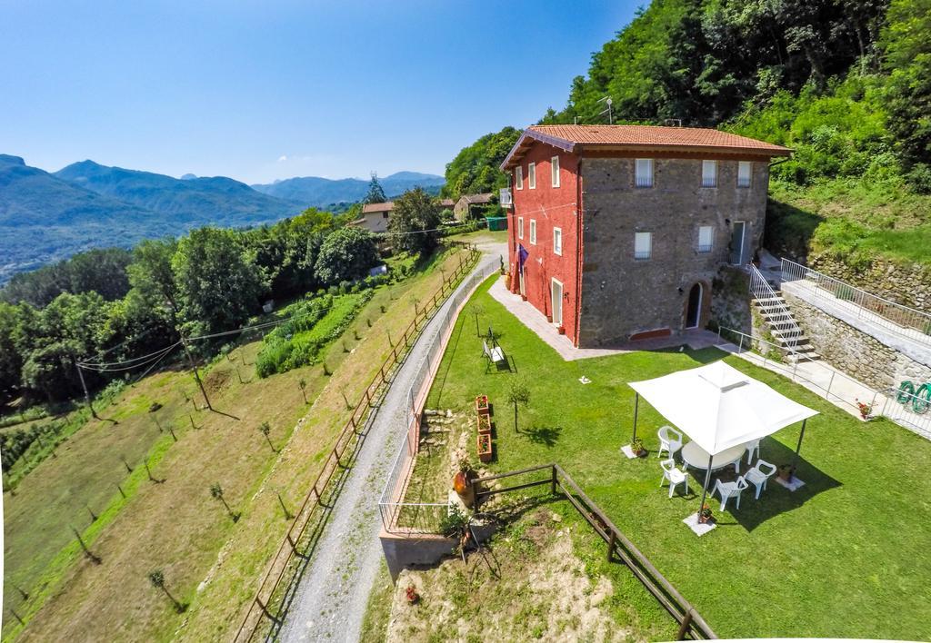 Agriturismo Il Frutteto Ghivizzano Exterior foto